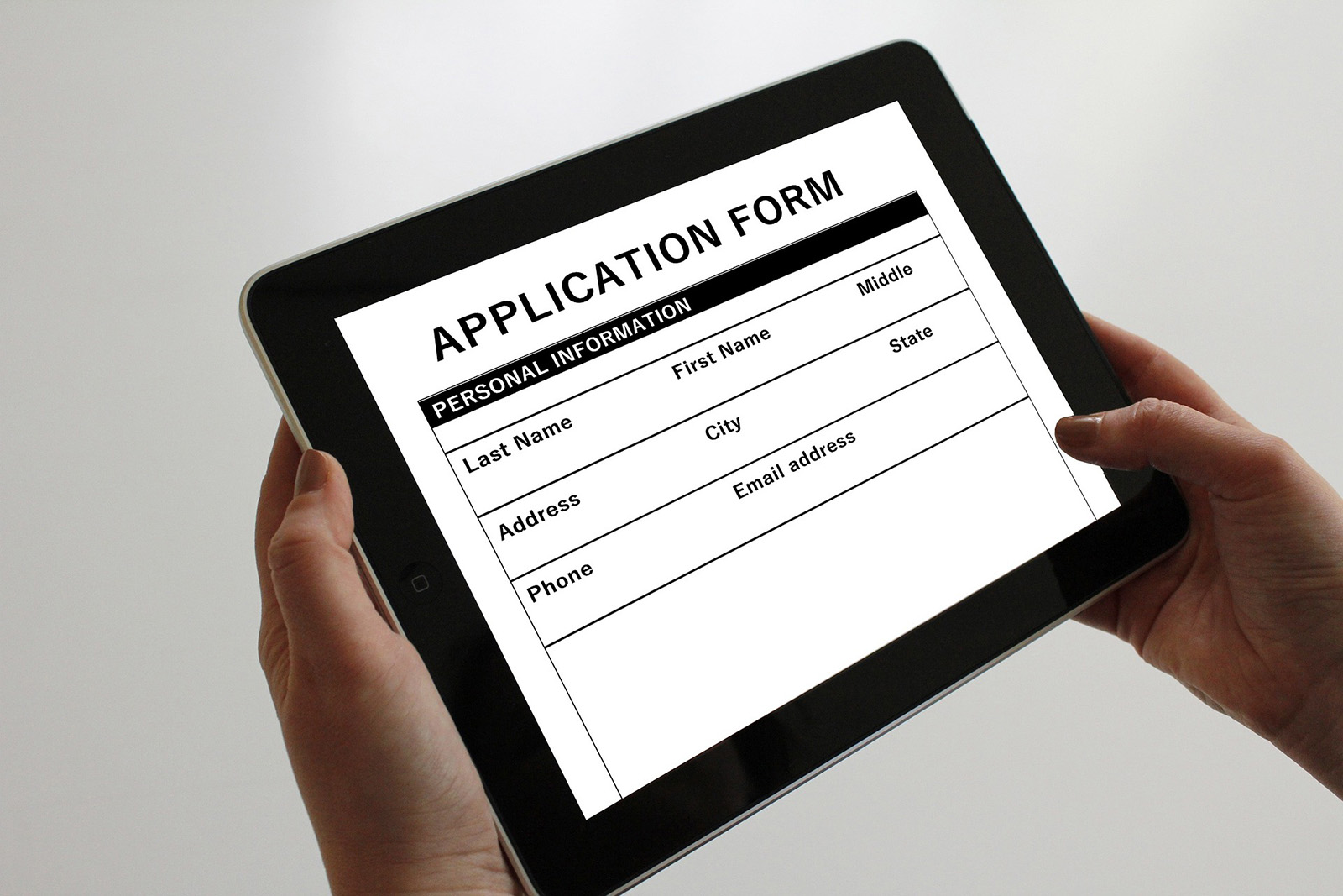 Illustration of a digital application form for your potential tenants who aim to rent out apartment.
